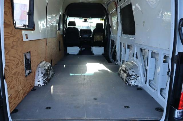 2020 Mercedes-Benz Sprinter 2500 High Roof V6