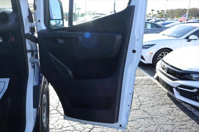 2020 Mercedes-Benz Sprinter 2500 High Roof V6