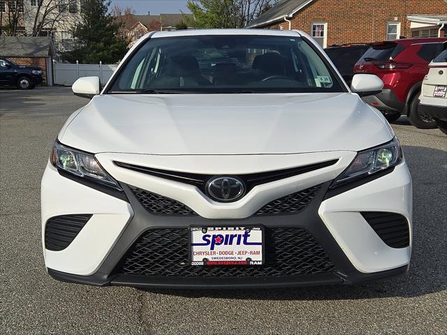 2020 Toyota Camry SE