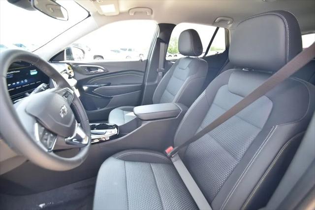 2026 Chevrolet Trax FWD LT