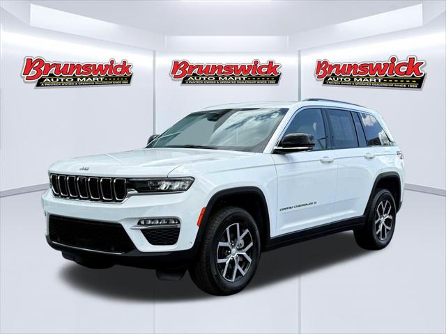 2023 Jeep Grand Cherokee Limited 4x4 for sale in Brunswick, OH