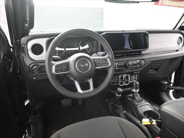 2025 Jeep Wrangler 4xe Sahara 4xe