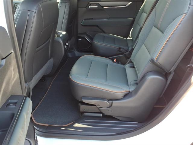 2026 GMC Acadia AT4 AWD