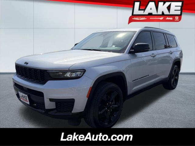 2022 Jeep Grand Cherokee L Altitude 4x4 2022 Jeep Grand Cherokee L Altitude 4x4