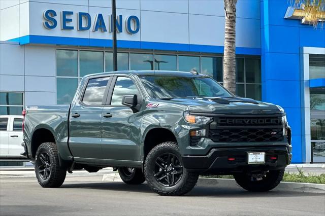 2026 Chevrolet Silverado 1500 4WD Crew Cab Short Bed Custom Trail Boss