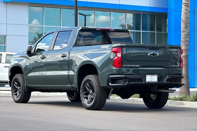 2026 Chevrolet Silverado 1500 4WD Crew Cab Short Bed Custom Trail Boss