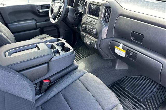 2026 Chevrolet Silverado 1500 4WD Crew Cab Short Bed Custom Trail Boss