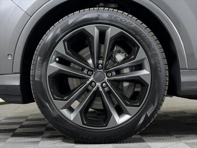 2026 Audi Q7 Premium Plus TFSI quattro tiptronic