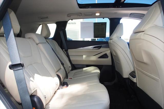 2025 INFINITI QX60 LUXE AWD