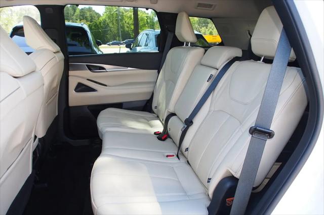 2025 INFINITI QX60 LUXE AWD