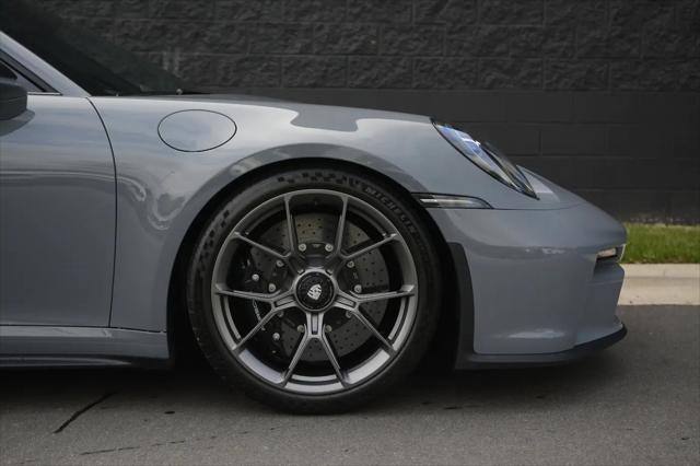 2023 Porsche 911 GT3 w/Touring Package
