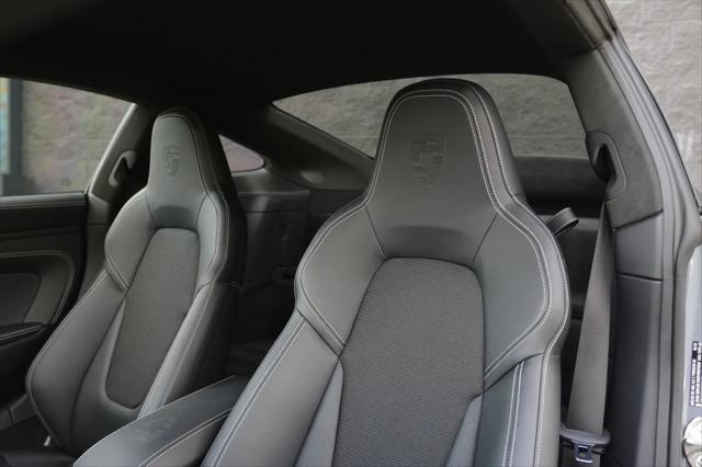 2023 Porsche 911 GT3 w/Touring Package