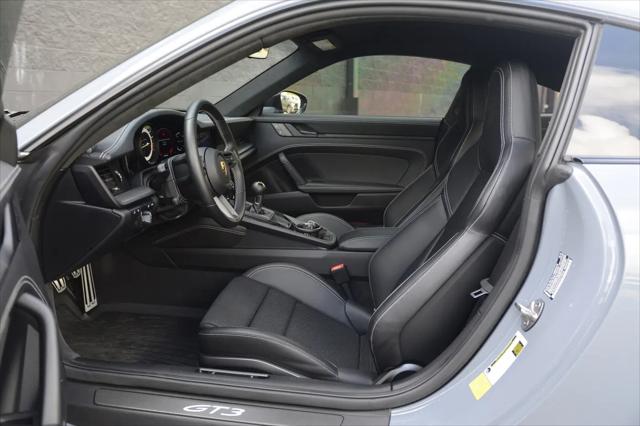 2023 Porsche 911 GT3 w/Touring Package