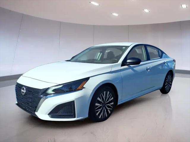 2025 Nissan Altima SV FWD