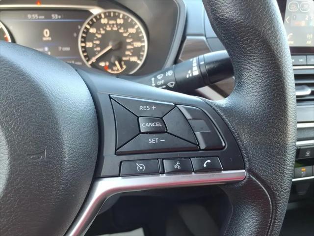 2025 Nissan Altima SV FWD
