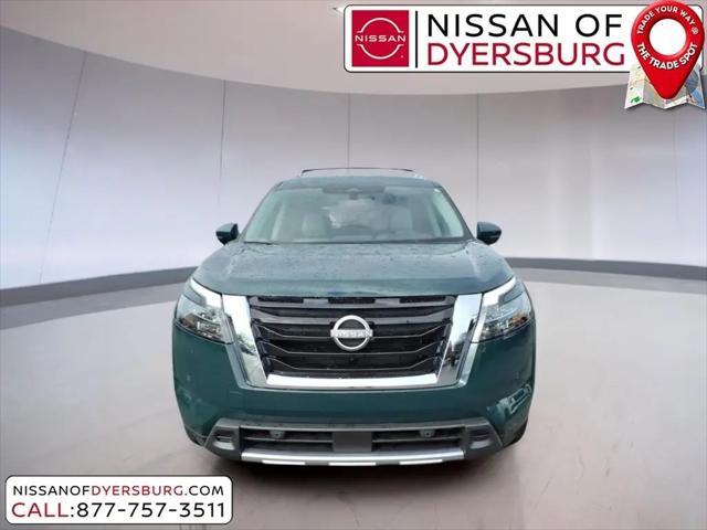 2025 Nissan Pathfinder SL 4WD
