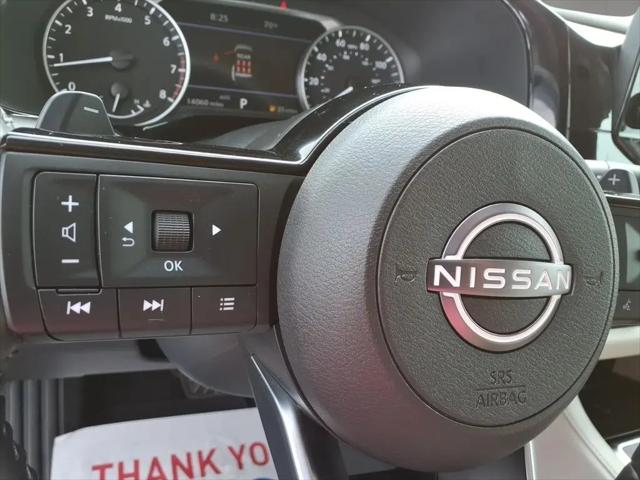 2025 Nissan Pathfinder SL 4WD