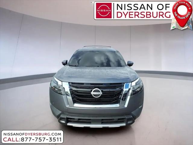 2025 Nissan Pathfinder SL 4WD