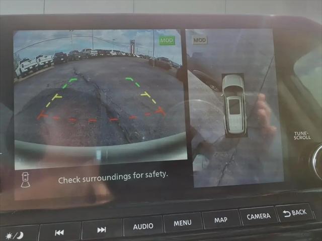 2025 Nissan Pathfinder SL 4WD