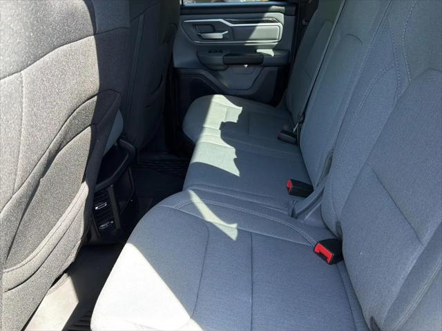 2022 Ram 1500 Big Horn Quad Cab 4x4 6'4" Box