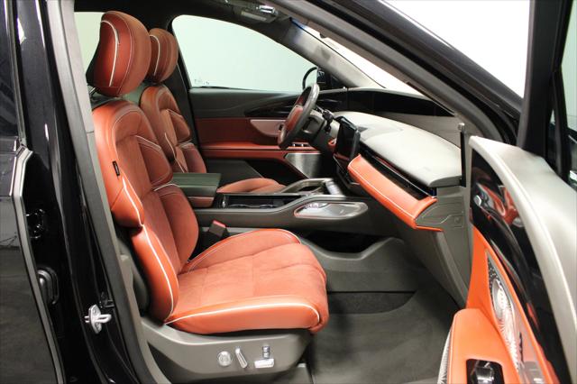 2024 Lincoln Nautilus Black Label
