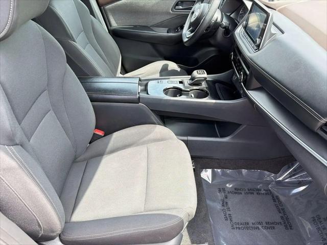 2023 Nissan Rogue S FWD