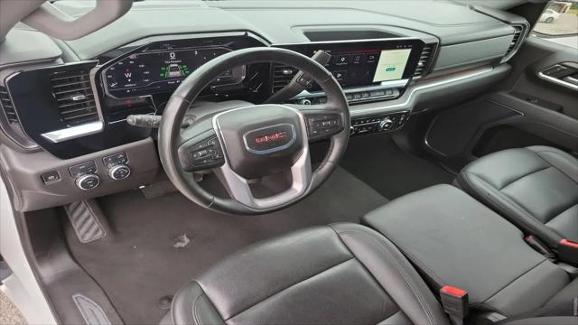 2025 GMC Sierra 1500 4WD Crew Cab Short Box SLT