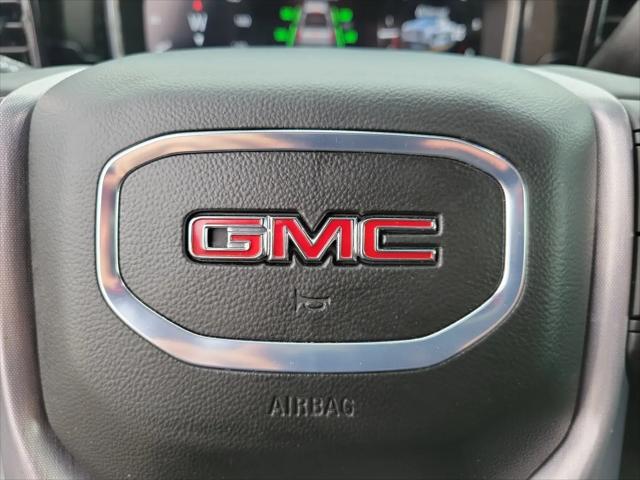 2025 GMC Sierra 1500 4WD Crew Cab Short Box SLT