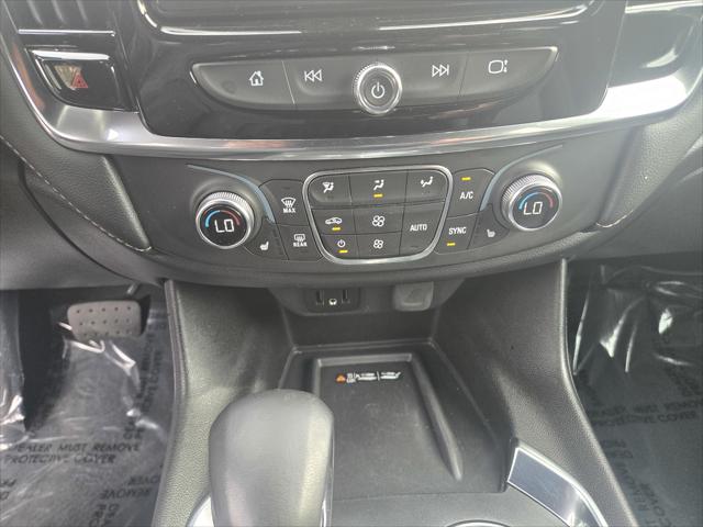 2023 Chevrolet Traverse AWD LT Leather