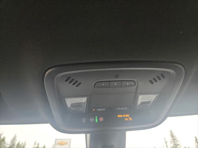 2023 Chevrolet Traverse AWD LT Leather