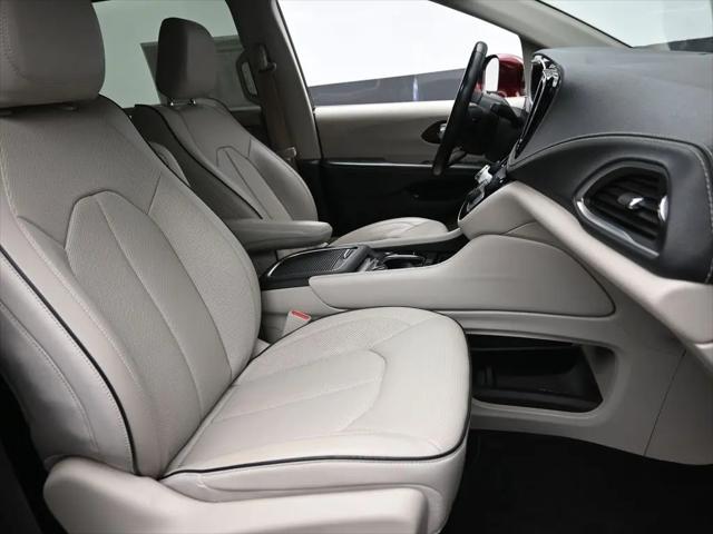 2021 Chrysler Pacifica Hybrid Limited