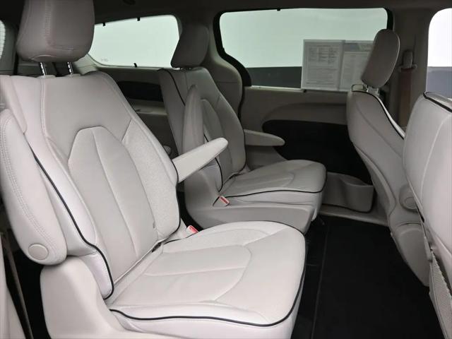 2021 Chrysler Pacifica Hybrid Limited