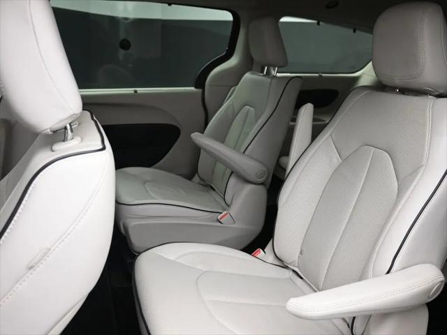 2021 Chrysler Pacifica Hybrid Limited