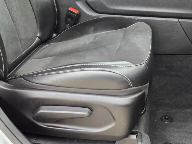 2025 Jeep Grand Cherokee L Altitude 4x2