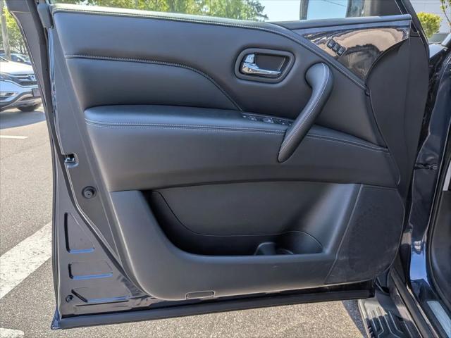 2024 INFINITI QX80 LUXE AWD