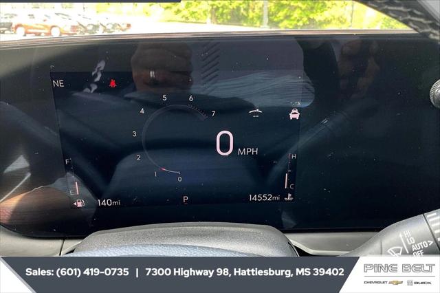 2025 Buick NV Preferred FWD