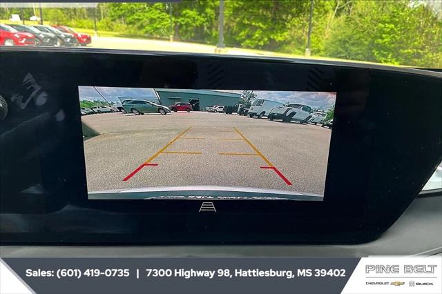 2025 Buick NV Preferred FWD