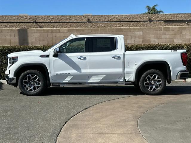 2026 GMC Sierra 1500 Crew Cab, Short Bed, SLT, 4WD