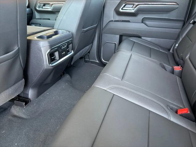 2026 GMC Sierra 1500 Crew Cab, Short Bed, SLT, 4WD