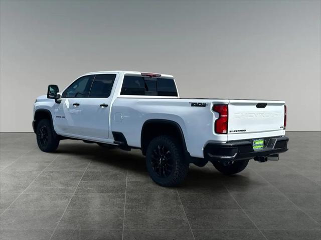 2026 Chevrolet Silverado 3500HD Crew Cab, Long Bed, LTZ Dual Rear Wheel, RWD