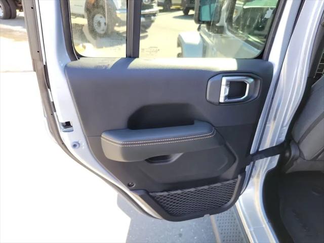 2024 Jeep Wrangler 4-Door Sahara 4x4