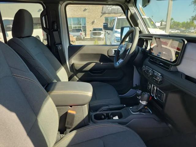 2024 Jeep Wrangler 4-Door Sahara 4x4