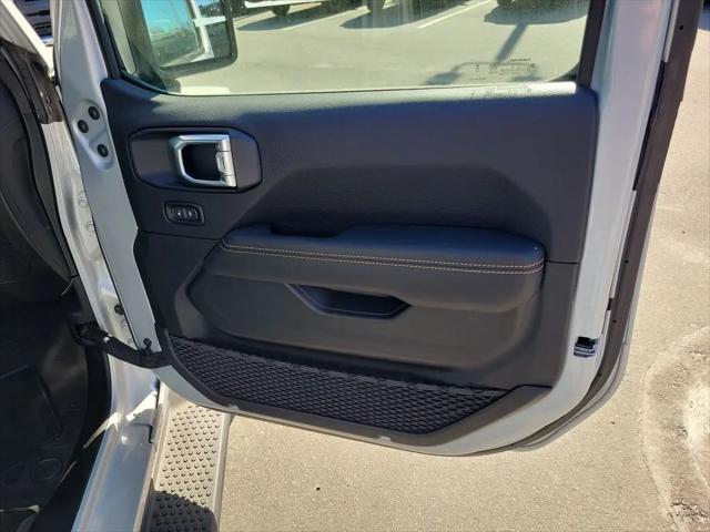 2024 Jeep Wrangler 4-Door Sahara 4x4