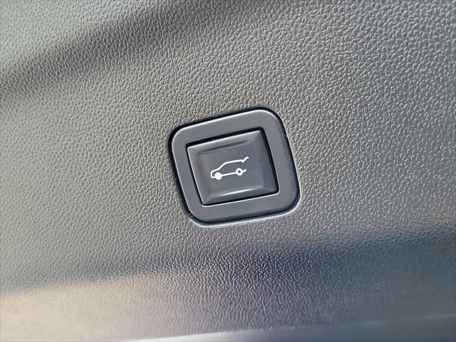 2022 Cadillac Escalade 4WD Premium Luxury