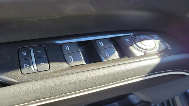 2022 Cadillac Escalade 4WD Premium Luxury