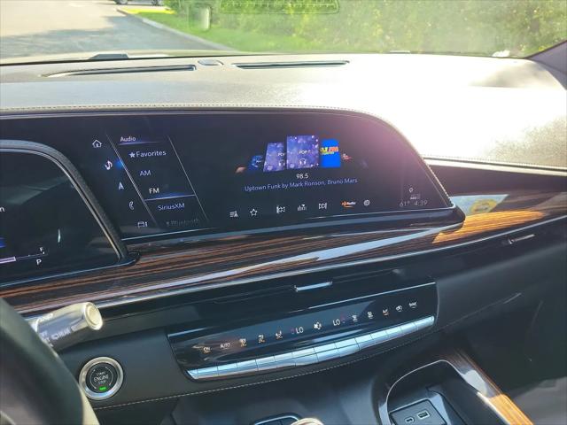 2022 Cadillac Escalade 4WD Premium Luxury