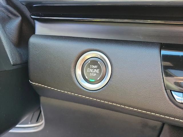 2022 Cadillac Escalade 4WD Premium Luxury