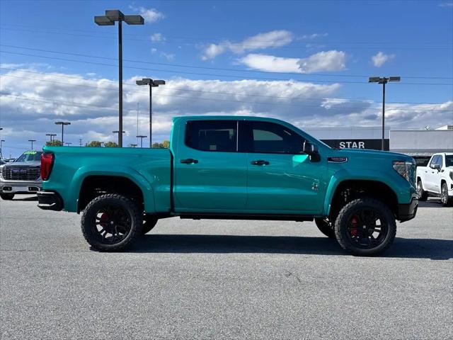 2026 GMC Sierra 1500 Crew Cab, Short Bed, AT4, 4WD