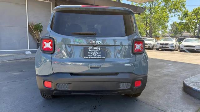 2018 Jeep Renegade Latitude FWD