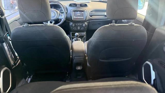 2018 Jeep Renegade Latitude FWD